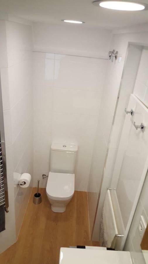 Estudio Atico Con Altillo Ourense Eksteriør billede
